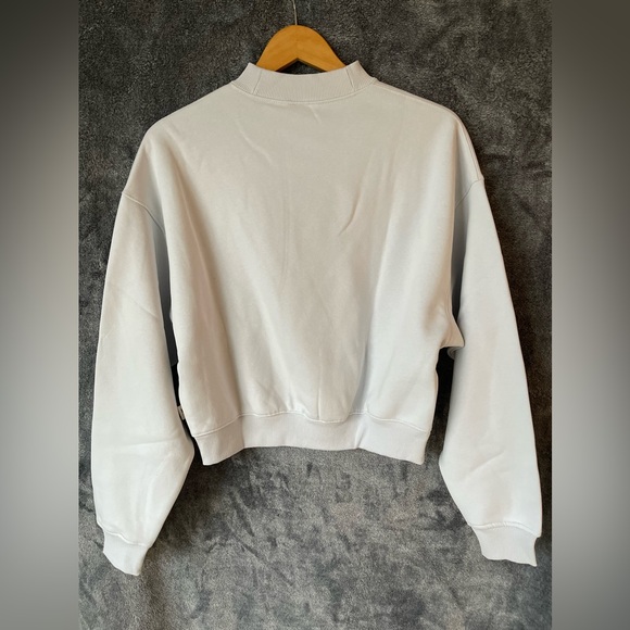 Sweatshirt Crewneck loose fit Reebok Women’s light blue Medium - Picture 5 of 6